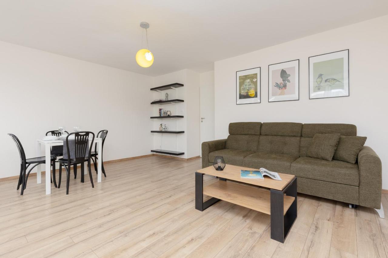 Old Town Spacious Apartment Bonifraterska By Renters Varşova Dış mekan fotoğraf