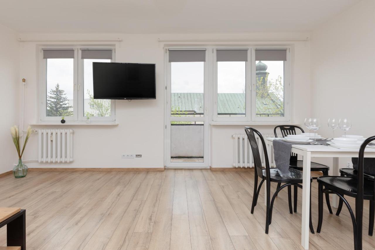 Old Town Spacious Apartment Bonifraterska By Renters Varşova Dış mekan fotoğraf